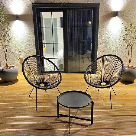 Wild Pear Old Town Boutique Accommodation Ohrid Esterno foto