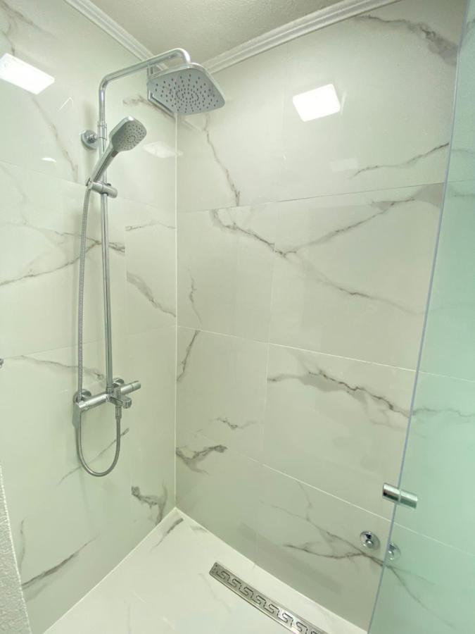 Wild Pear Old Town Boutique Accommodation Ohrid Esterno foto